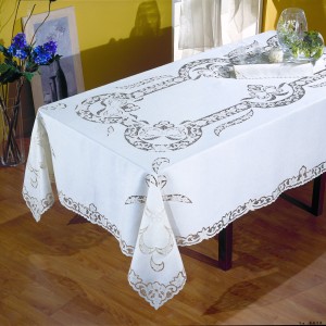 https://www.cappellinistore.com/17-thickbox/intaglio-thread-tablecloth-in-pure-linen.jpg